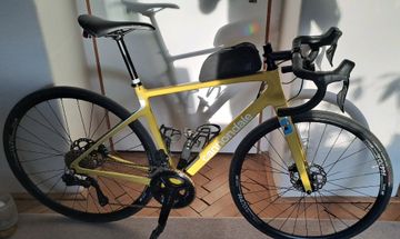Gebrauchtes Cannondale Synapse Carbon 2 LE 2024 2024 Road & Gravel, Orange — Bild 1 von 6