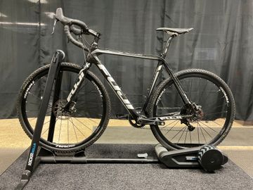 Used Fuji Altamira CX 1.5 2016 Road & Gravel, Black — image 2 of 7