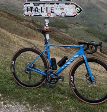 Used Canyon Ultimate CF SL Disc 8.0 Di2 Aero 2020 2020 Road & Gravel