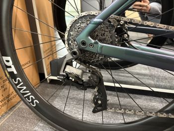 Used Specialized Allez Sprint Comp 2025 2025 Road & Gravel, Verde — image 7 of 13