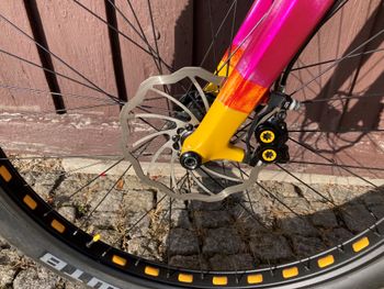 Used Trek Stache 2019 Mountainbike, Purple — image 7 of 10