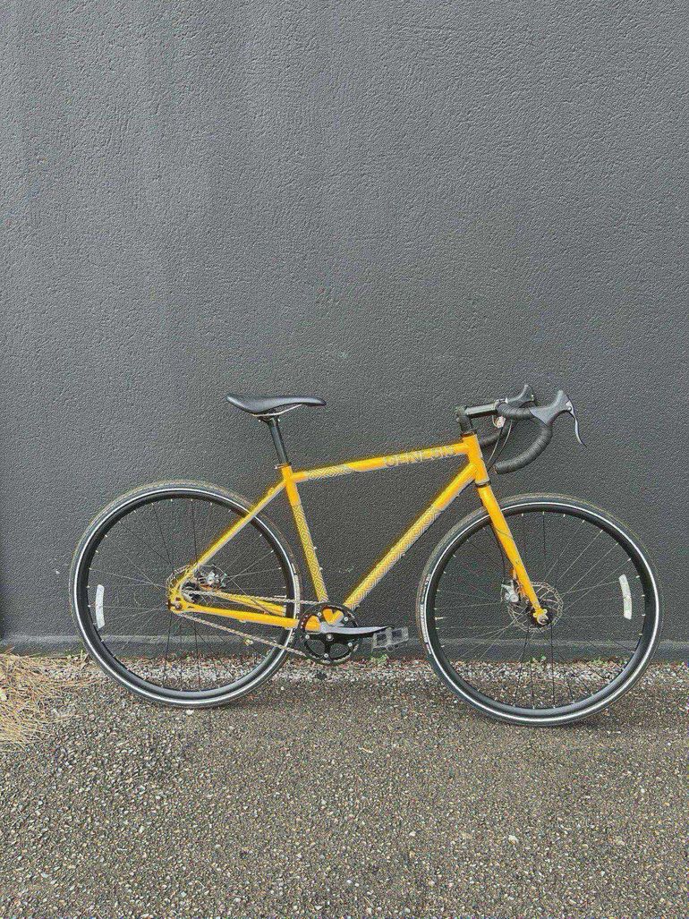 Used Genesis Day One 10 2018 2018 Road & Gravel, Orange — image 1 of 4