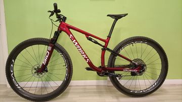 Specialized Epic World Cup 2022 Mountainbike d'occasion — image 6 sur 7