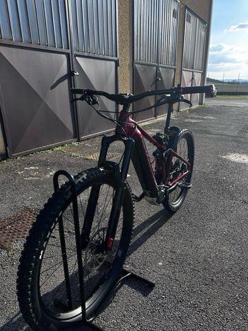 Used Mondraker DUSK R 2022 2022 Mountainbike, Red, 29 — image 8 of 9