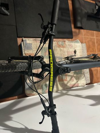 Used Specialized Epic Hardtail 2021 2021 Mountainbike, Light Gray, 29 — image 2 of 5
