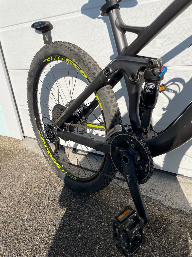Used Canyon Nerve AL 6.0 (Fully) 2014 Mountainbike, Light Gray — image 6 of 11