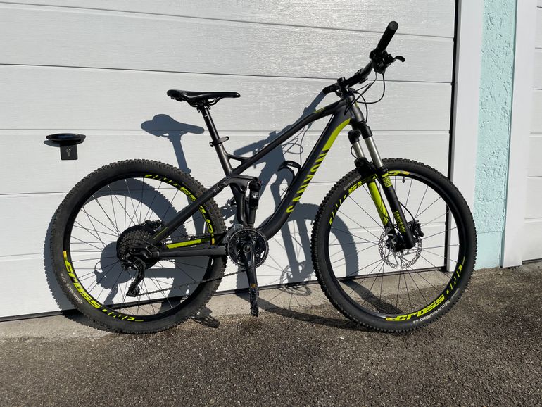 Used Canyon Nerve AL 6.0 (Fully) 2014 Mountainbike, Light Gray — image 1 of 11
