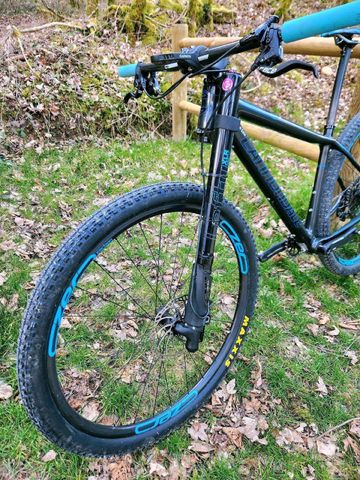 Käytetty Cannondale F-Si Carbon Team 2017 2017 Mountainbike — kuva 7 / 9
