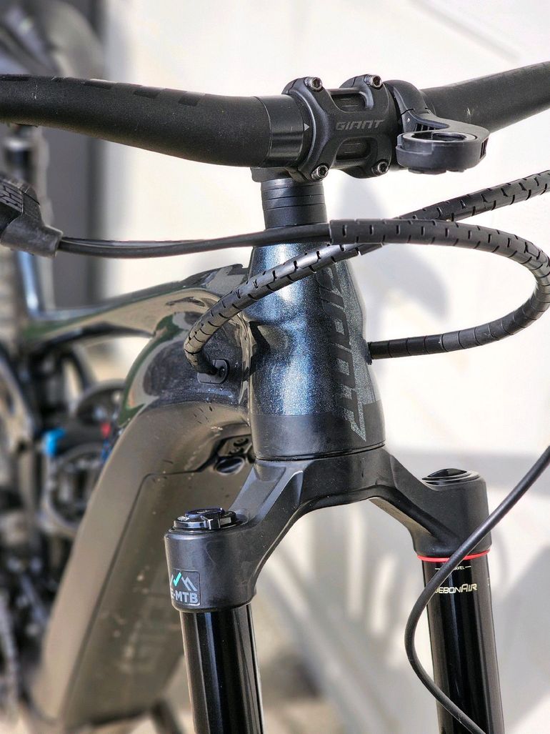 Used Giant Reign E+ 2, 2022 2022 Mountainbike, Black, Mixed — image 2 of 12