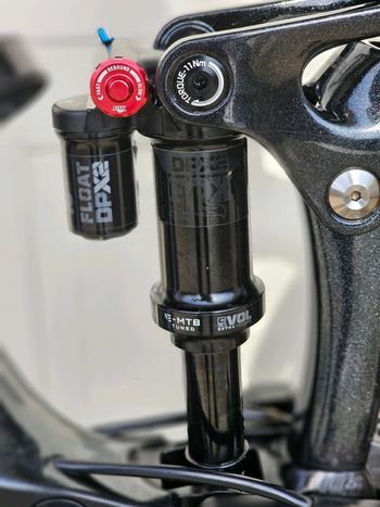 Used Giant Reign E+ 2, 2022 2022 Mountainbike, Black, Mixed — image 8 of 12
