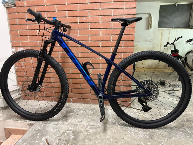 Gebrauchtes Trek Procaliber Sram Eagle Transmission GX 2024 Mountainbike, Blau — Bild 3 von 5