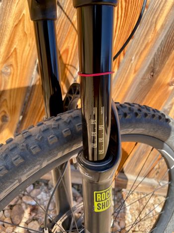 Used Giant Reign 2 2017 2017 Mountainbike, Schwarz, 27.5 — image 7 of 10