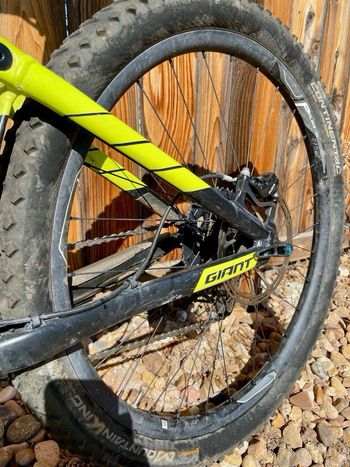 Used Giant Reign 2 2017 2017 Mountainbike, Schwarz, 27.5 — image 4 of 10