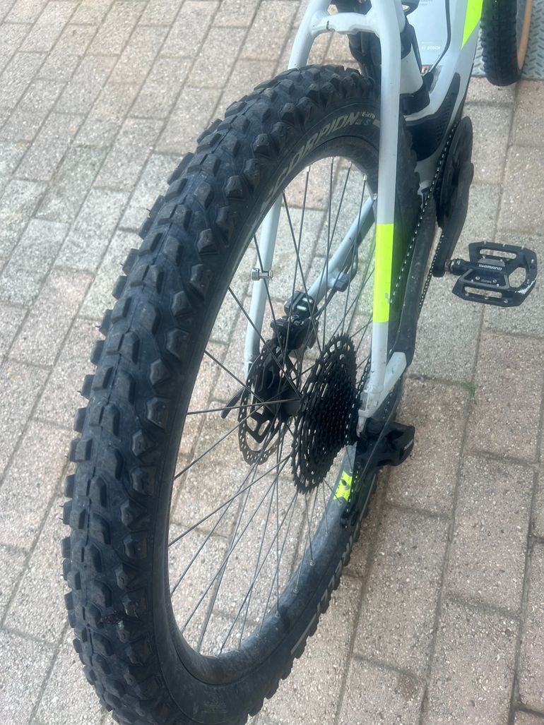 Used CUBE REACTION HYBRID PERFORMANCE, 625 ALLROAD 2022 2022 Mountainbike, Light Gray, 27.5, 29 — image 5 of 5