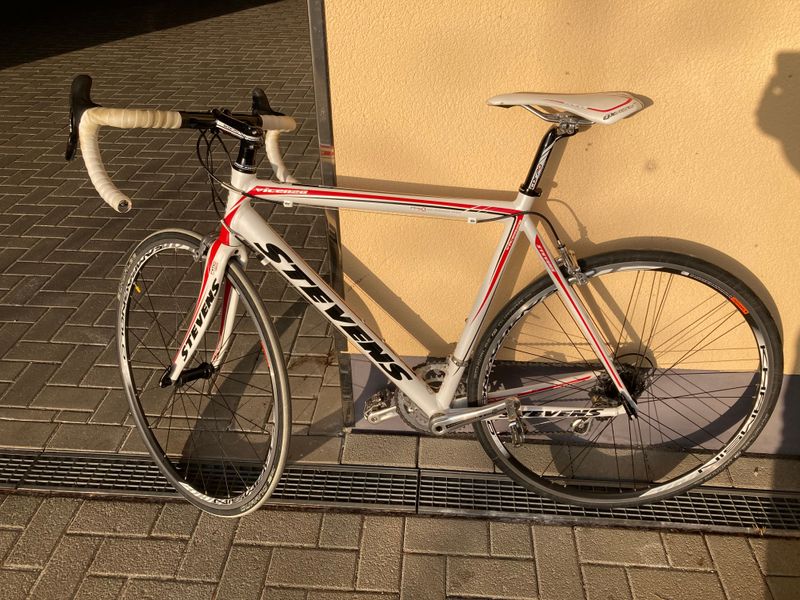Used Stevens Vicenza 2012 Road & Gravel, White — image 1 of 6