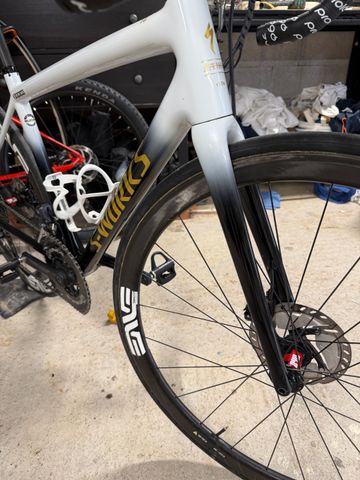 Käytetty Specialized Aethos S-Works 2023 Road & Gravel