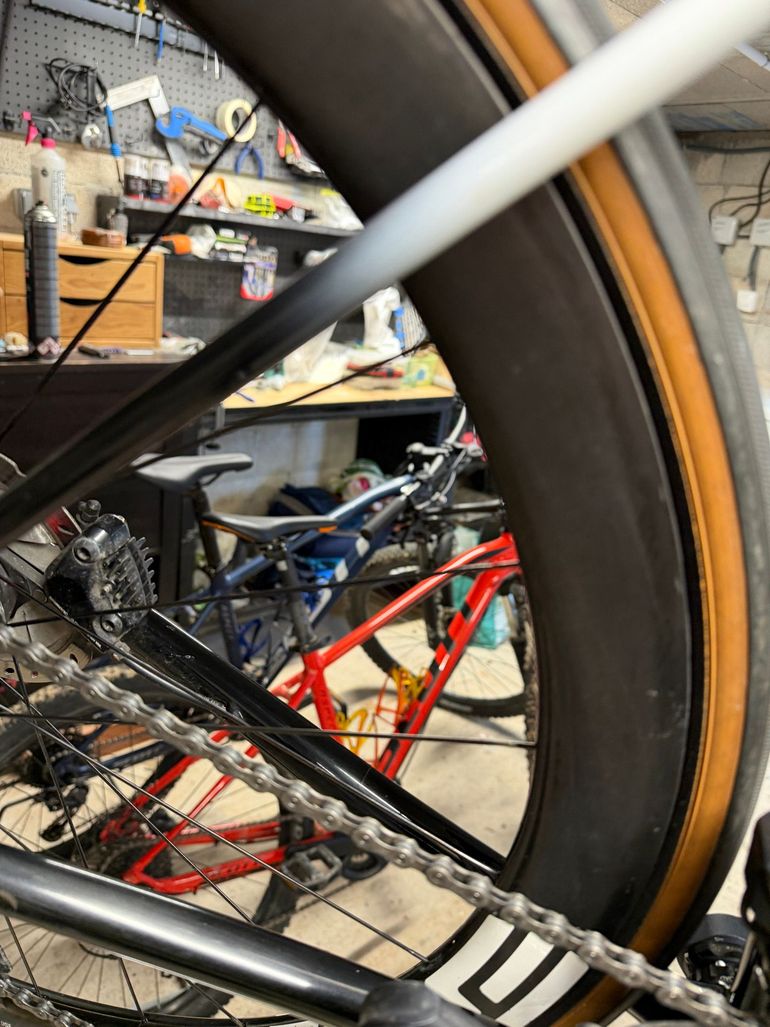 Brugt Specialized Aethos S-Works 2022 Road & Gravel — billede 23 af 40