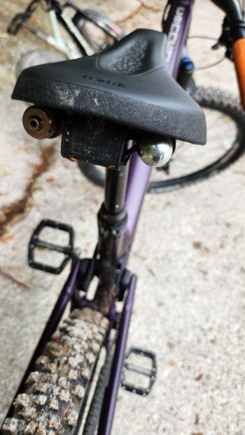 Used Commencal META TR Shimano Deore XT 2022 Mountainbike, Purple — image 8 of 14