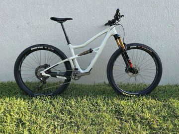 Used Ibis Ripley V4S XT 2023 2023 Mountainbike, White, 29 — image 8 of 9