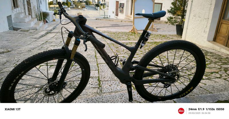 Käytetty Scott Spark RC SL TR 2024 2024 Mountainbike — kuva 7 / 11