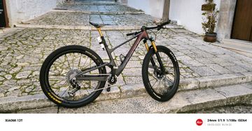 Käytetty Scott Spark RC SL TR 2024 2024 Mountainbike — kuva 11 / 11