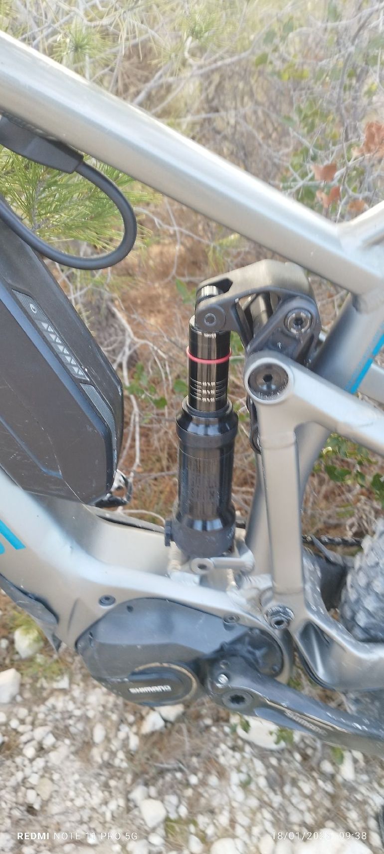 Used Focus SAM² 6.7 2020 2020 Mountainbike, Light Gray, 27.5 — image 3 of 4