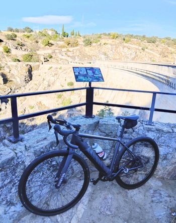 Canyon Endurace:ON 7.0 2021 2021 Road & Gravel usato, Nero — immagine 9 di 13