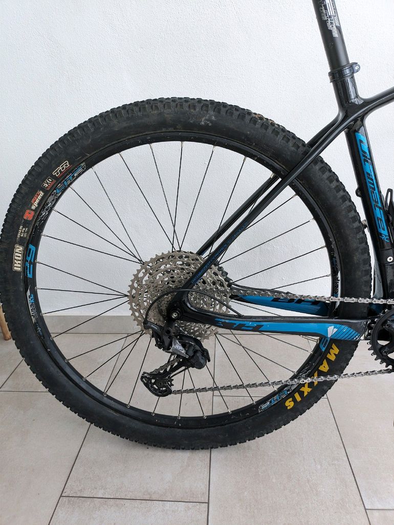 Used BH Ultimate RC 6.5 2021 2021 Mountainbike, Black, 29 — image 4 of 6