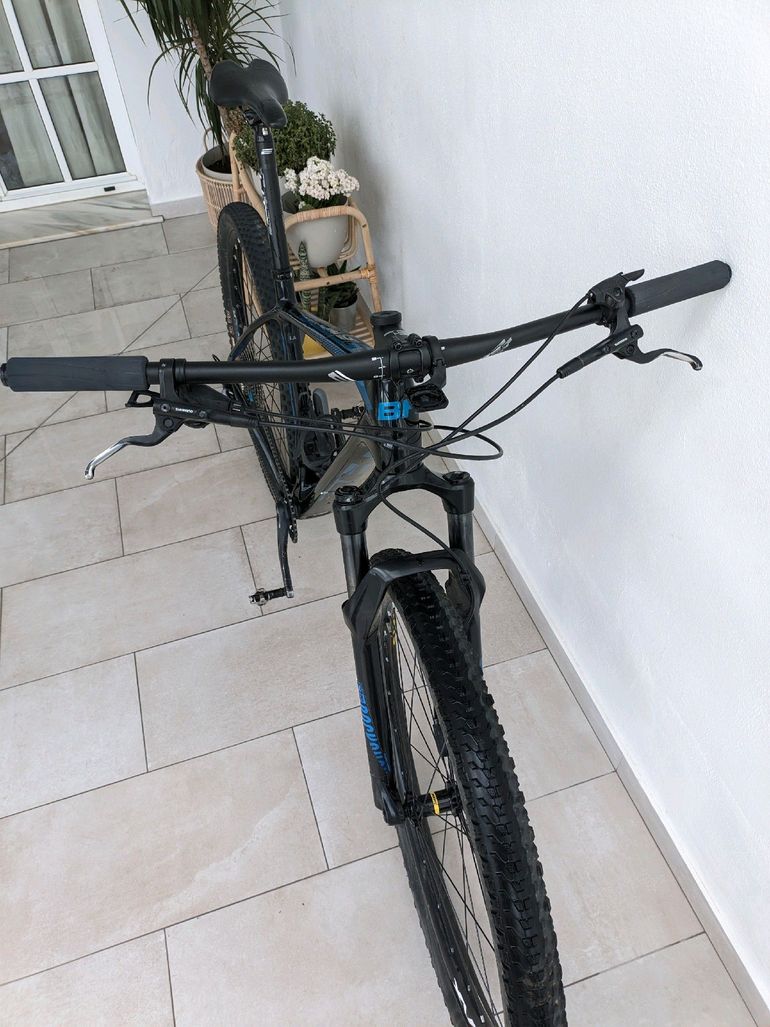 Used BH Ultimate RC 6.5 2021 2021 Mountainbike, Black, 29 — image 3 of 6