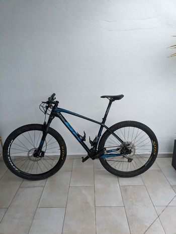 Used BH Ultimate RC 6.5 2021 2021 Mountainbike, Black, 29 — image 2 of 6