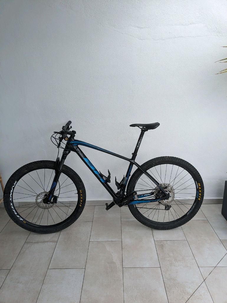 Used BH Ultimate RC 6.5 2021 2021 Mountainbike, Black, 29 — image 2 of 6