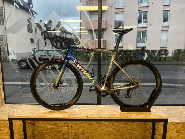 Used Specialized S-Works Tarmac SL7 - 2021 World Championship LTD 2022 Road & Gravel — image 1 of 3