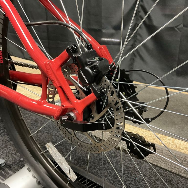 Used Diamondback Hatch 3 2021 2021 Mountainbike, Red, 27.5 — image 5 of 6