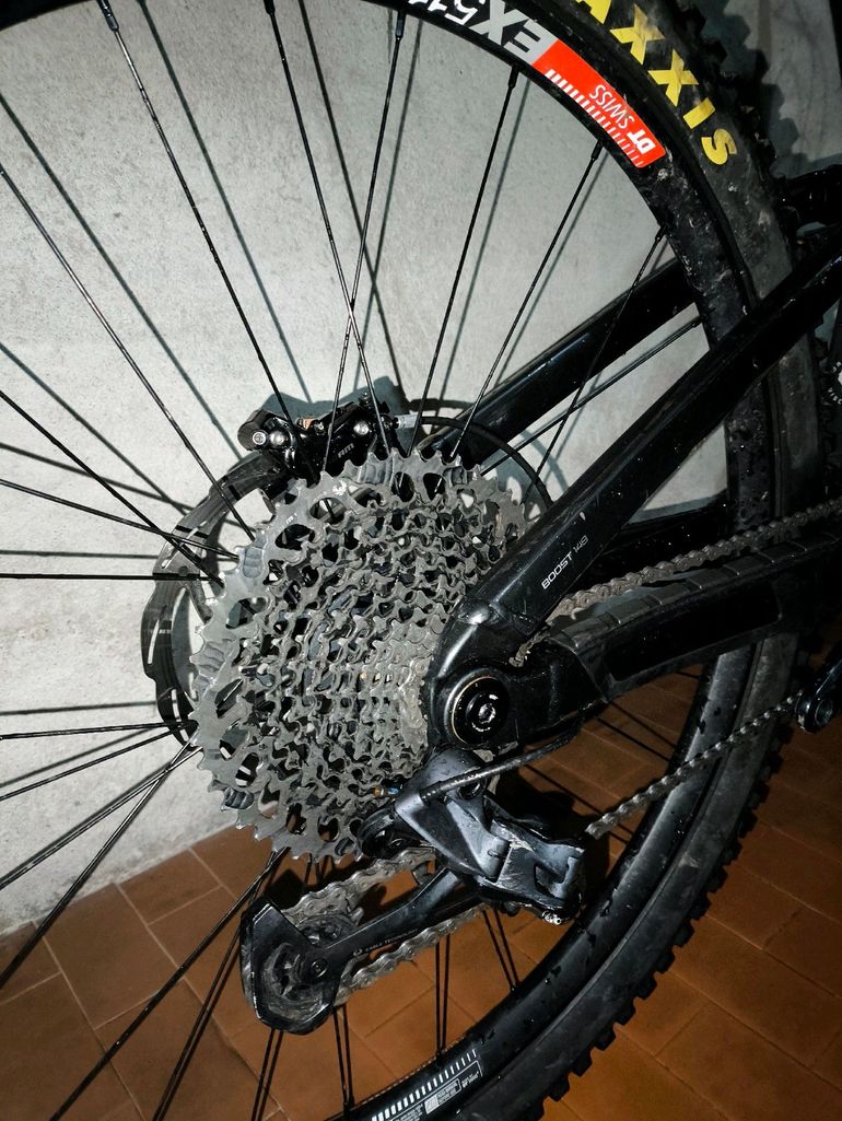 Trek Slash 8 2022 2022 Mountainbike d'occasion — image 3 sur 6
