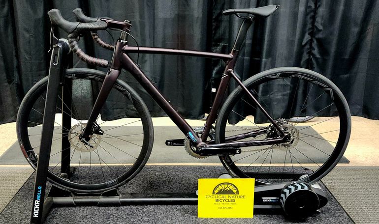 Used Vaast R/1 Rival AXS 2024 Road & Gravel, Black — image 2 of 5