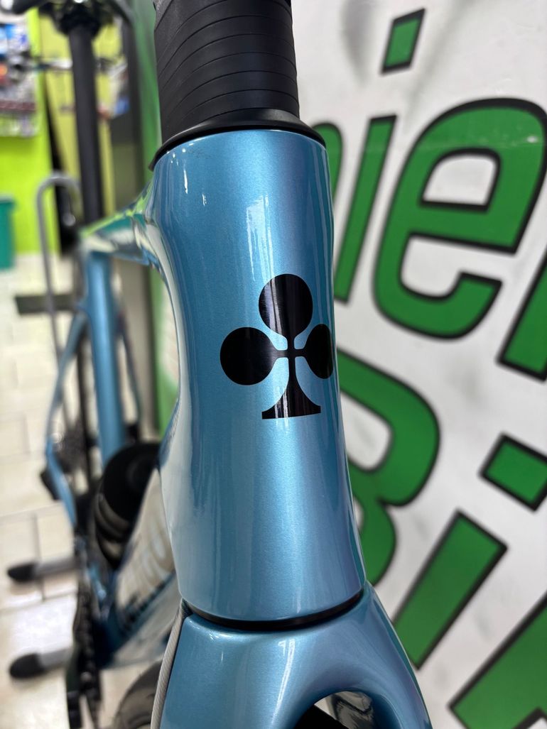 Used Colnago V4 2025 Road & Gravel, Blue — image 8 of 10