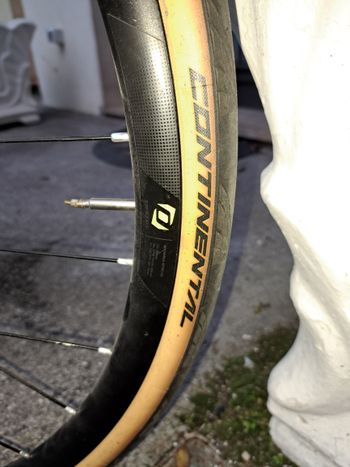 Used Scott Addict RC 10 disc 2019 2019 Road & Gravel, Black — image 2 of 17