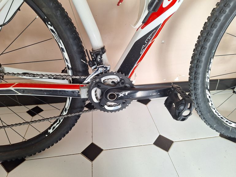 Used ORBEA ALMA 29 S30 2017 Mountainbike, Red — image 2 of 7