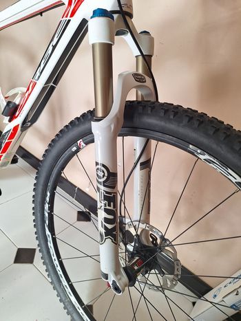 Used ORBEA ALMA 29 S30 2017 Mountainbike, Red — image 3 of 7