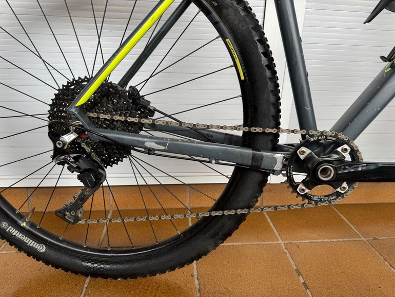 Used CUBE ACID 2017 2017 Mountainbike, Black, 27.5, 29 — image 3 of 4