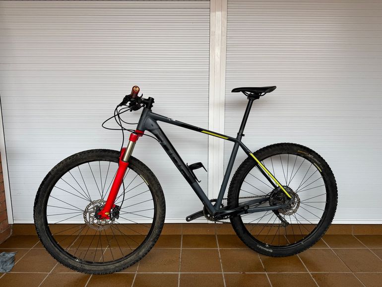 Used CUBE ACID 2017 2017 Mountainbike, Black, 27.5, 29 — image 4 of 4