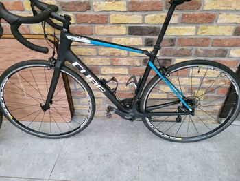 Used CUBE ATTAIN GTC Pro 2018 2018 Road & Gravel, Black — image 3 of 3