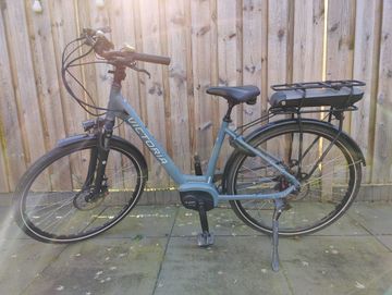 Victoria Rad E-Trekk. 6.3 2022 Road & Gravel usato