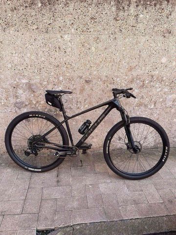 Focus Raven 8.6 2022 2022 MTB usato
