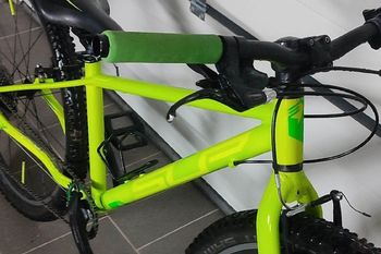 Used Superior F.L.Y 27 2021 Mountainbike, Green — image 2 of 5