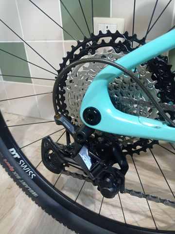Tweedehands Bianchi CV RS 2024 Mountainbike — afbeelding 2 van 8