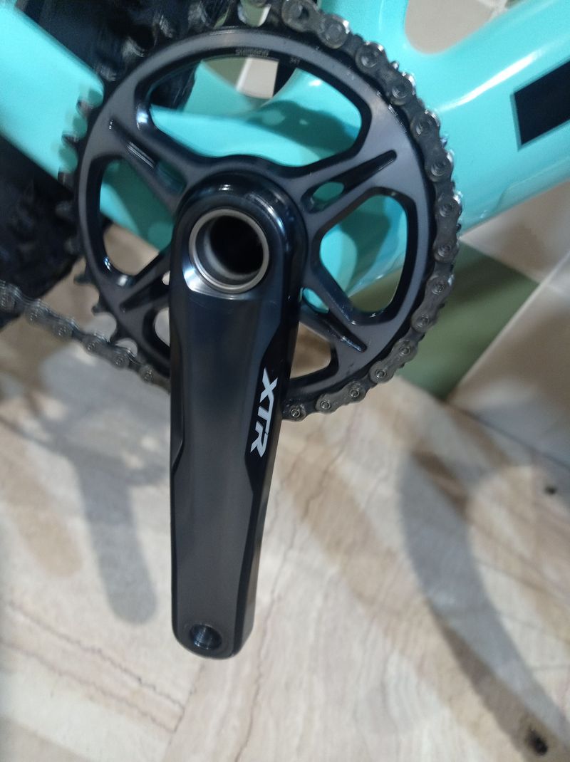 Tweedehands Bianchi CV RS 2024 Mountainbike — afbeelding 8 van 8