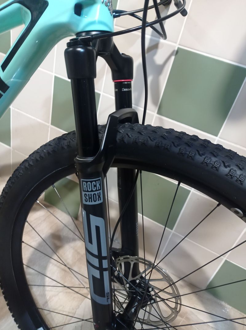 Tweedehands Bianchi CV RS 2024 Mountainbike — afbeelding 5 van 8