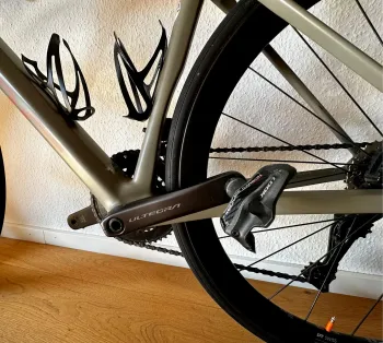 Used BMC Roadmachine 01 THREE 2022 Road & Gravel, Hellgrau — image 2 of 8