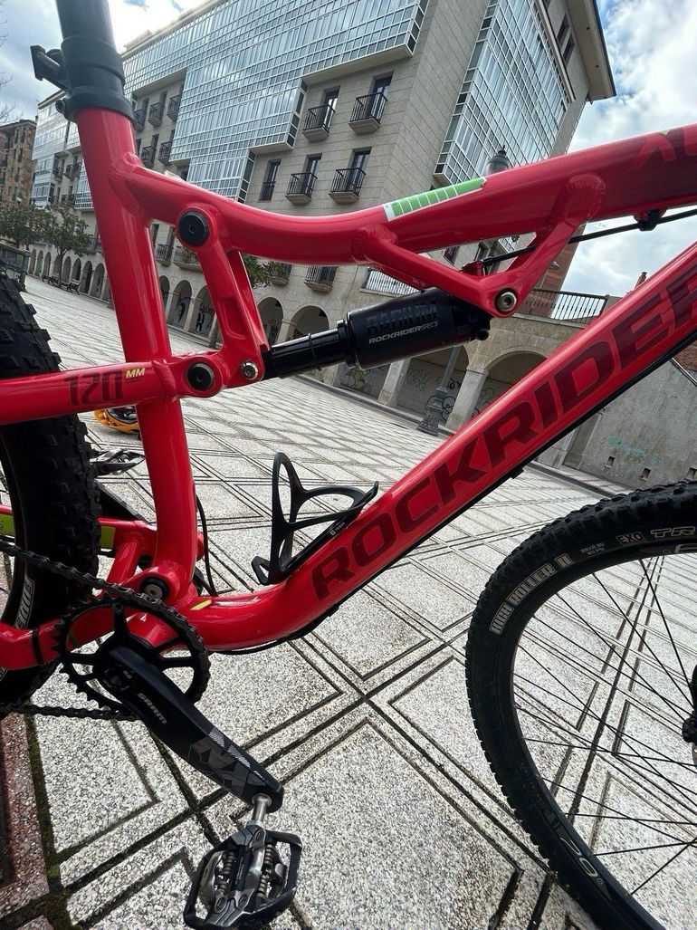 Used ROCKRIDER Xc100s 2022 Mountainbike, Red — image 10 of 12